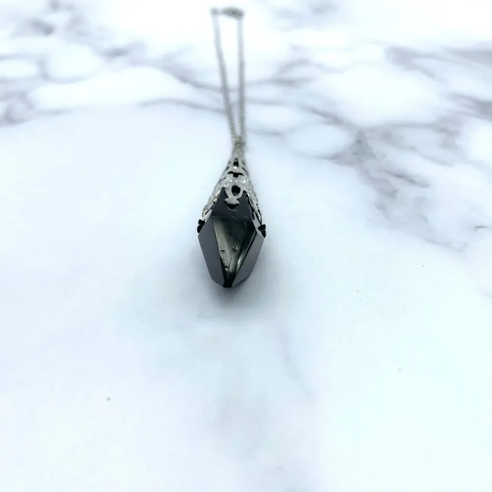 Black Resin Pendulum Necklace